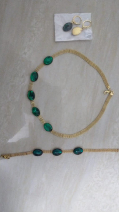 Oval Green Crystal Pendant Necklace Set With Bracelet